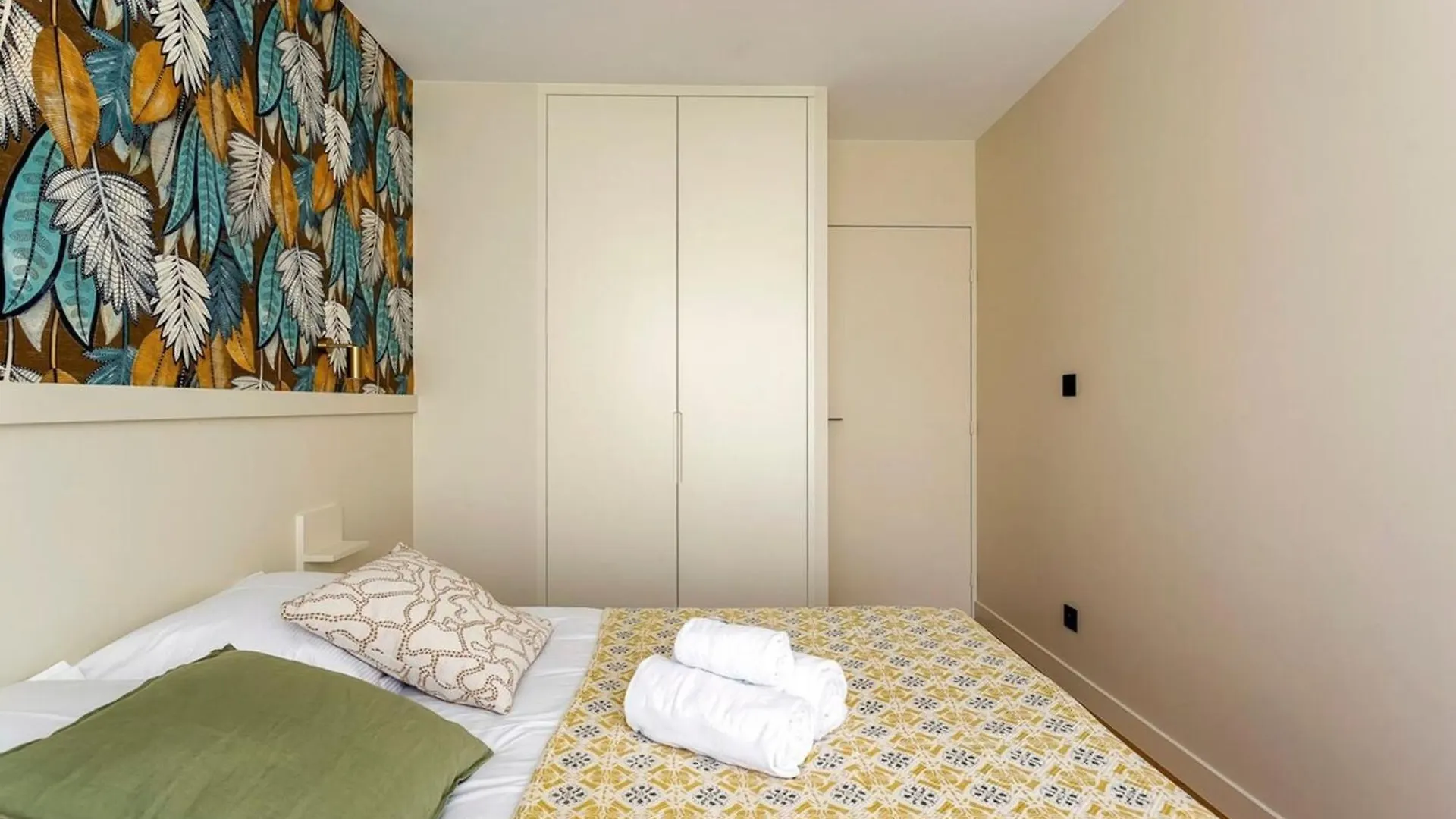 Lyon 8Th 3-Bedroom Apartment - 6 Guests France