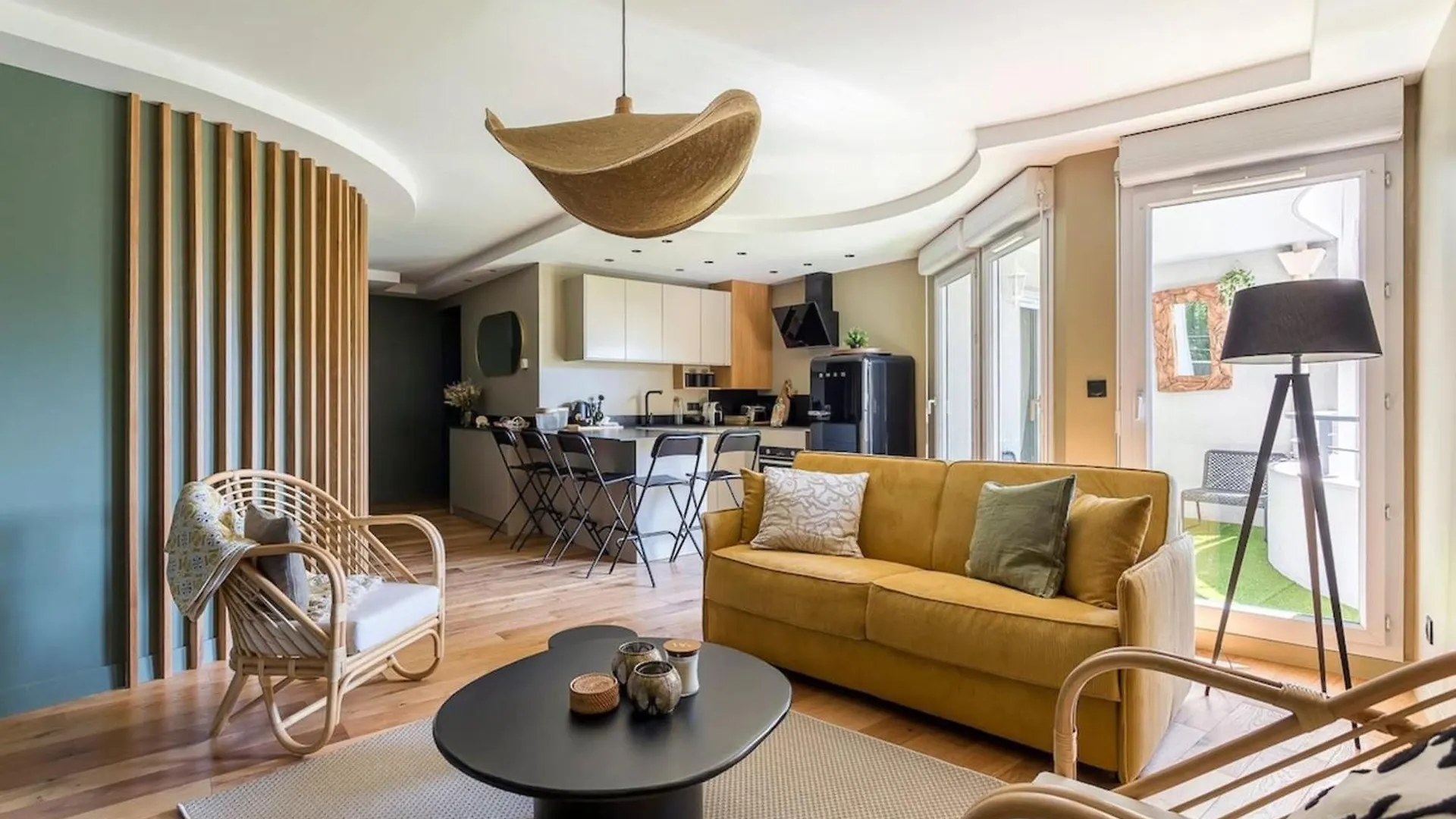 Lyon 8Th 3-Bedroom Apartment - 6 Guests