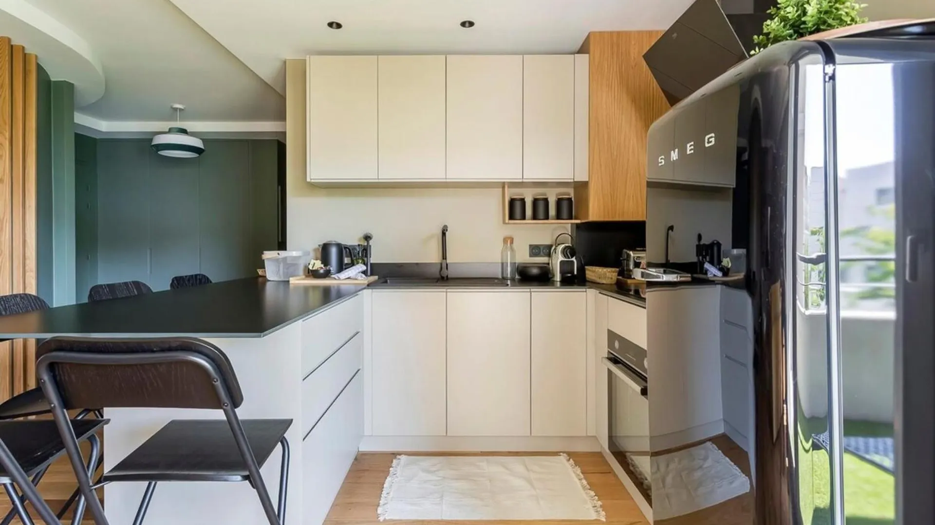 Lyon 8Th 3-Bedroom Apartment - 6 Guests